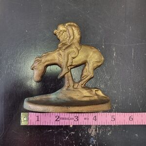 The last trail 1980 alloy statue